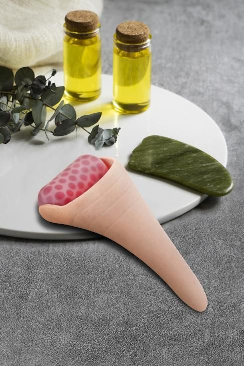 ❄️ Ice Roller for Face – Chill, Sculpt & Glow! ❄️